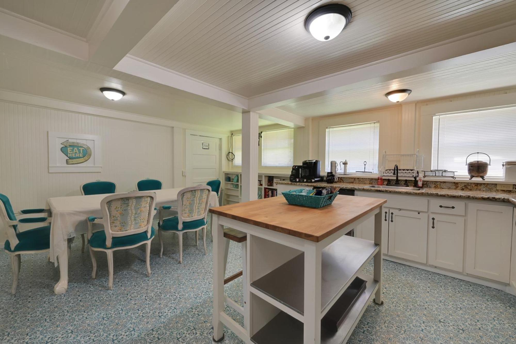 Spacious Downtown Jackson Retreat- Historic Hangout Eksteriør billede
